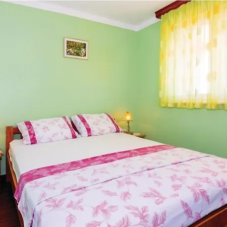 Apartmani Hari Tisno 4 Tisno
