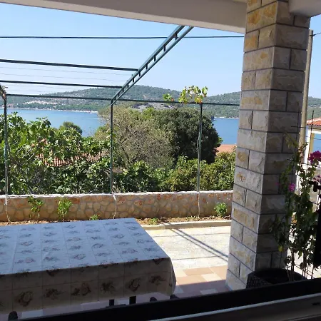Apartmani Hari Tisno 4 Apartment