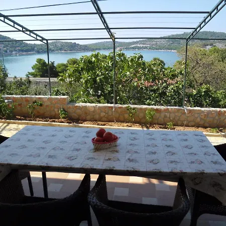 Apartmani Hari Tisno 4